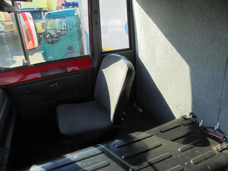 Steyr 1490 + Manual + 6X6 + 16000 L + TATRA - سيارة إطفاء: صورة 5 Steyr 1490 + Manual + 6X6 + 16000 L + TATRA - سيارة إطفاء: صورة 5