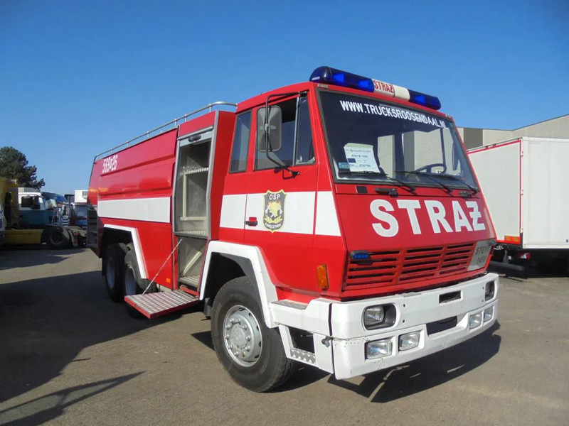 Steyr 1490 + Manual + 6X6 + 16000 L + TATRA - سيارة إطفاء: صورة 3 Steyr 1490 + Manual + 6X6 + 16000 L + TATRA - سيارة إطفاء: صورة 3