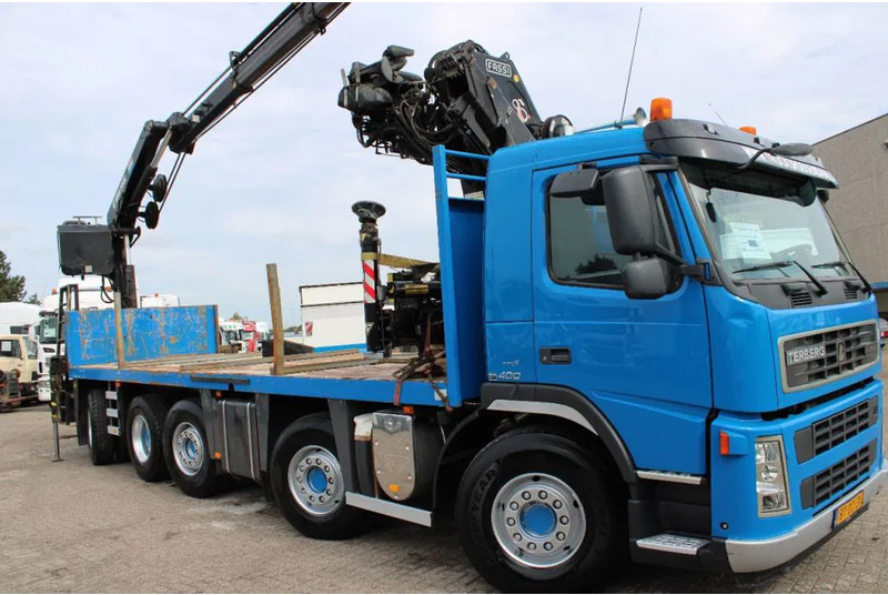 Terberg FM 2850 hiab 200c + 10x4 + fully functional + euro 5 - شاحنة كرين: صورة 2 Terberg FM 2850 hiab 200c + 10x4 + fully functional + euro 5 - شاحنة كرين: صورة 2