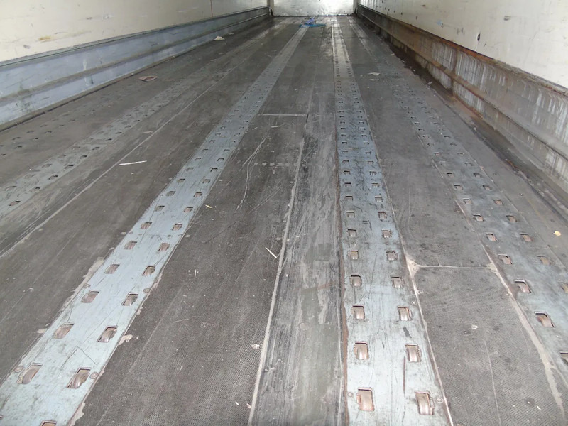 Van Hool ROLLERS + 3x AXLE + 3.04 HEIGHT - نصف مقطورة صندوق مغلق: صورة 4 Van Hool ROLLERS + 3x AXLE + 3.04 HEIGHT - نصف مقطورة صندوق مغلق: صورة 4