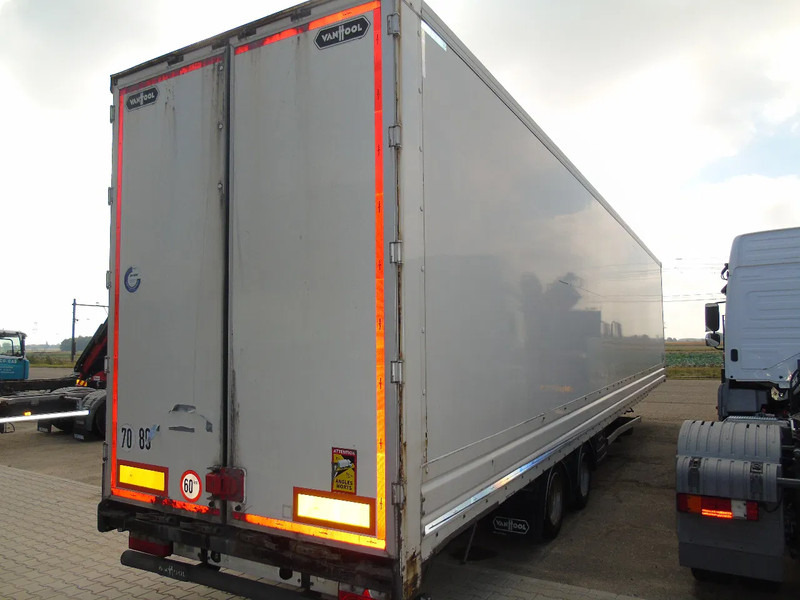 Van Hool ROLLERS + 3x AXLE + 3.04 HEIGHT - نصف مقطورة صندوق مغلق: صورة 5 Van Hool ROLLERS + 3x AXLE + 3.04 HEIGHT - نصف مقطورة صندوق مغلق: صورة 5