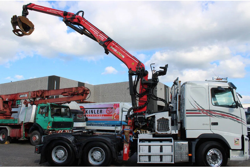 Volvo FH 16.540 + 6x4 EURO 5 + palfinger epsilon 30t/m + MANUAL - شاحنة كرين: صورة 4 Volvo FH 16.540 + 6x4 EURO 5 + palfinger epsilon 30t/m + MANUAL - شاحنة كرين: صورة 4