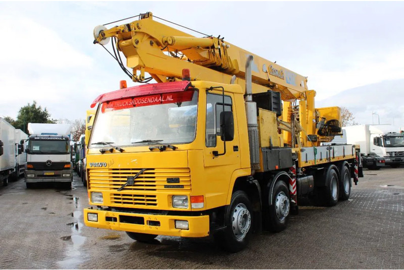Volvo FL FL10 8X4 + GROMACH 34 mtr. + EURO 2 - شاحنة كرين: صورة 2 Volvo FL FL10 8X4 + GROMACH 34 mtr. + EURO 2 - شاحنة كرين: صورة 2
