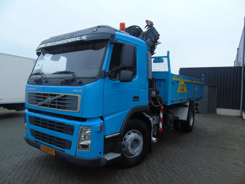Volvo FM 9.340 + HIAB 122 E4 + TIPPER + MANUAL - شاحنة كرين: صورة 3 Volvo FM 9.340 + HIAB 122 E4 + TIPPER + MANUAL - شاحنة كرين: صورة 3