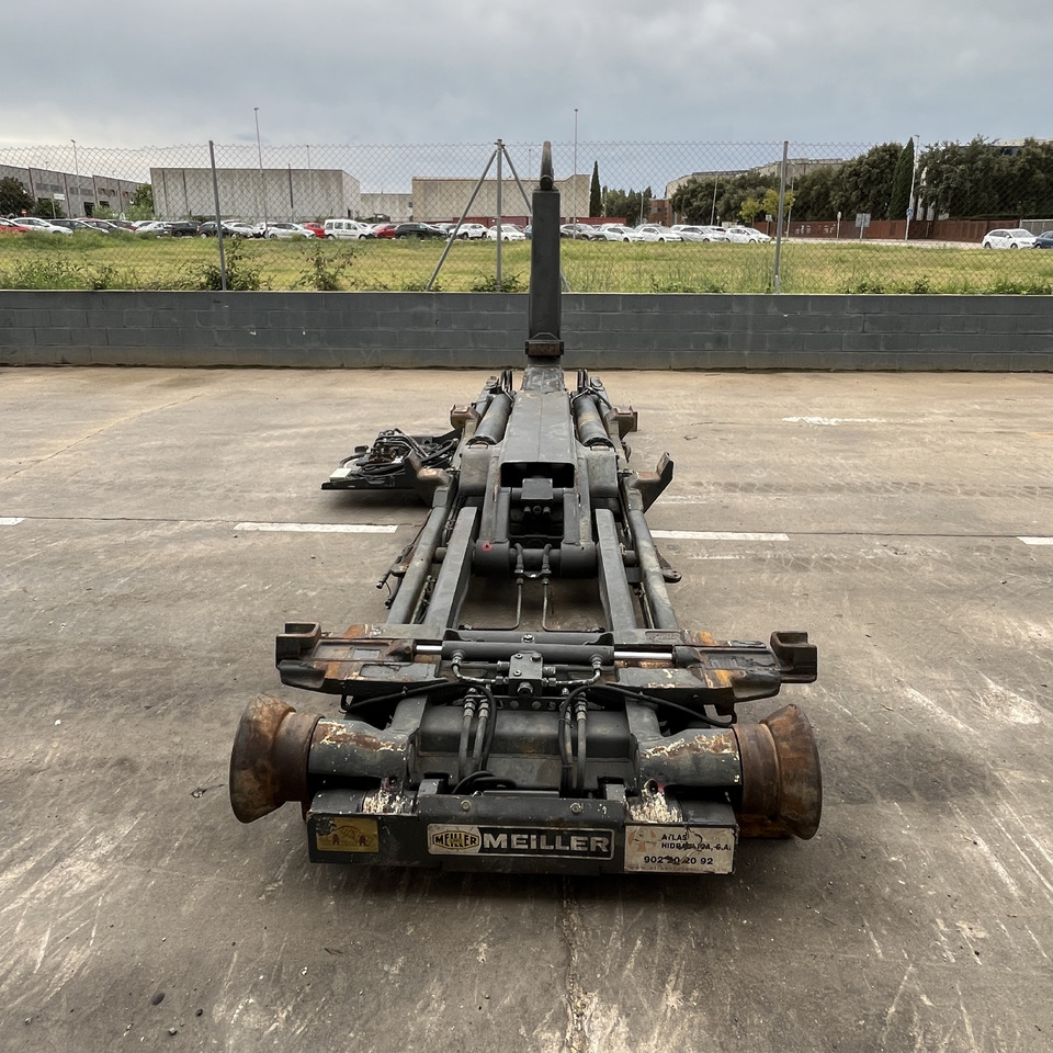 Meiller PK14 50 - رافعة ذات خطاف/ نظام التخلص من الحمولة: صورة 1 Meiller PK14 50 - رافعة ذات خطاف/ نظام التخلص من الحمولة: صورة 1