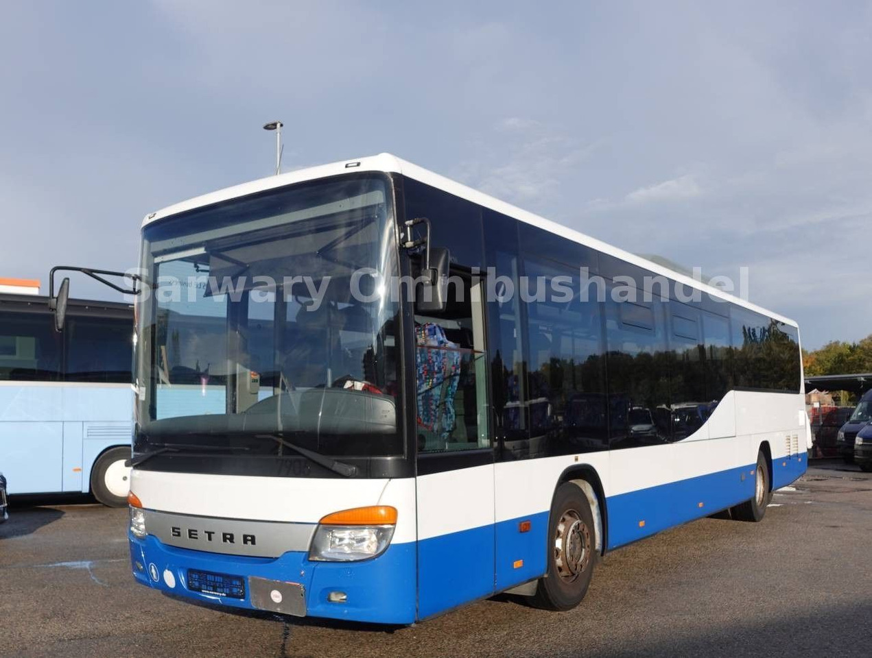 Setra 415 LE Business*6 Gang*Klima*O530*A20*Tüv:05.26 - حافلة المدينة: صورة 3 Setra 415 LE Business*6 Gang*Klima*O530*A20*Tüv:05.26 - حافلة المدينة: صورة 3
