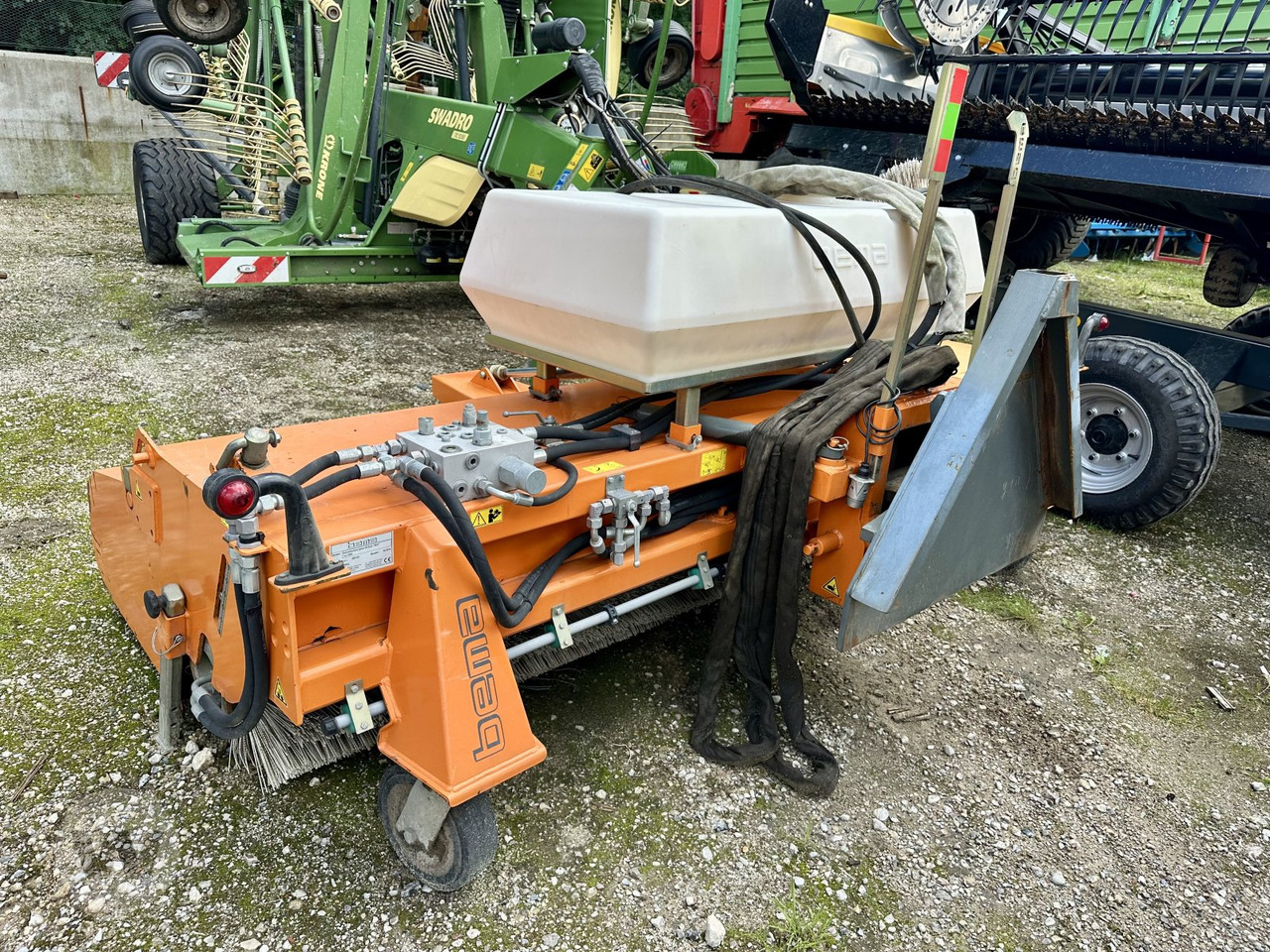 Bema 35 Dual Neu Typ 2600 - مكنسة: صورة 3 Bema 35 Dual Neu Typ 2600 - مكنسة: صورة 3
