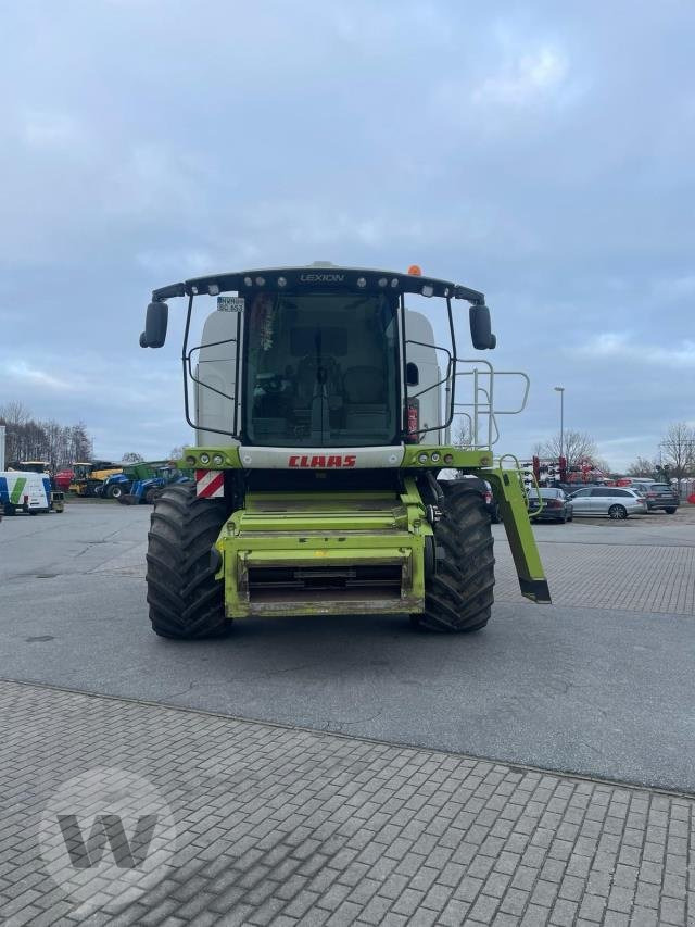 CLAAS Lexion 650 - حصادة موحَّدة: صورة 3 CLAAS Lexion 650 - حصادة موحَّدة: صورة 3
