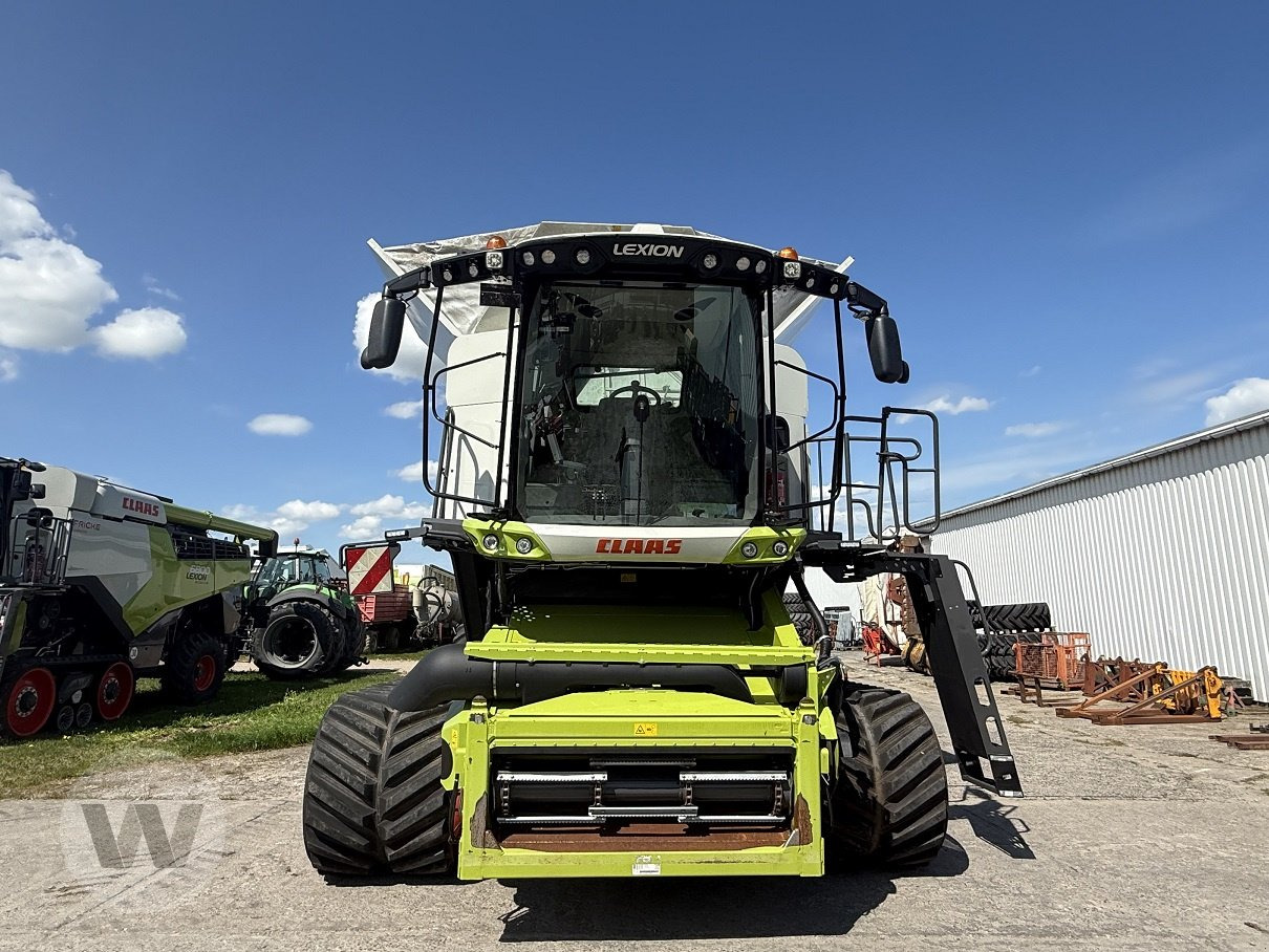 CLAAS Lexion 8900 TT - حصادة موحَّدة: صورة 2 CLAAS Lexion 8900 TT - حصادة موحَّدة: صورة 2