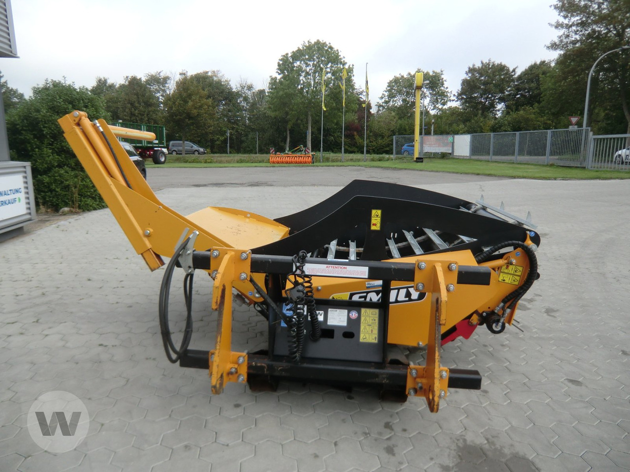 Emily DELTA - آلة تغليف بالة التبن: صورة 1 Emily DELTA - آلة تغليف بالة التبن: صورة 1