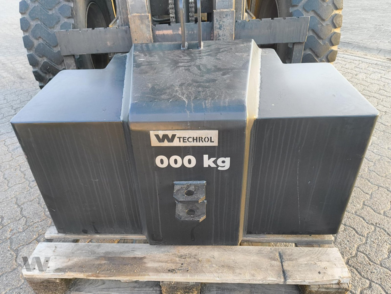 Frontgewicht 1000kg - الوزن المعاكس: صورة 1 Frontgewicht 1000kg - الوزن المعاكس: صورة 1
