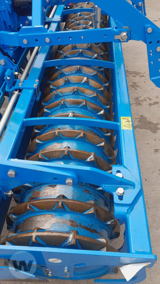 Lemken Zirkon 12/300 - مسلفة القوة: صورة 5 Lemken Zirkon 12/300 - مسلفة القوة: صورة 5