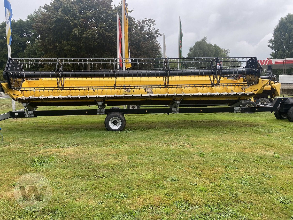 New Holland 760 CG VARIFEED - حصادة برأس ملحق: صورة 1 New Holland 760 CG VARIFEED - حصادة برأس ملحق: صورة 1