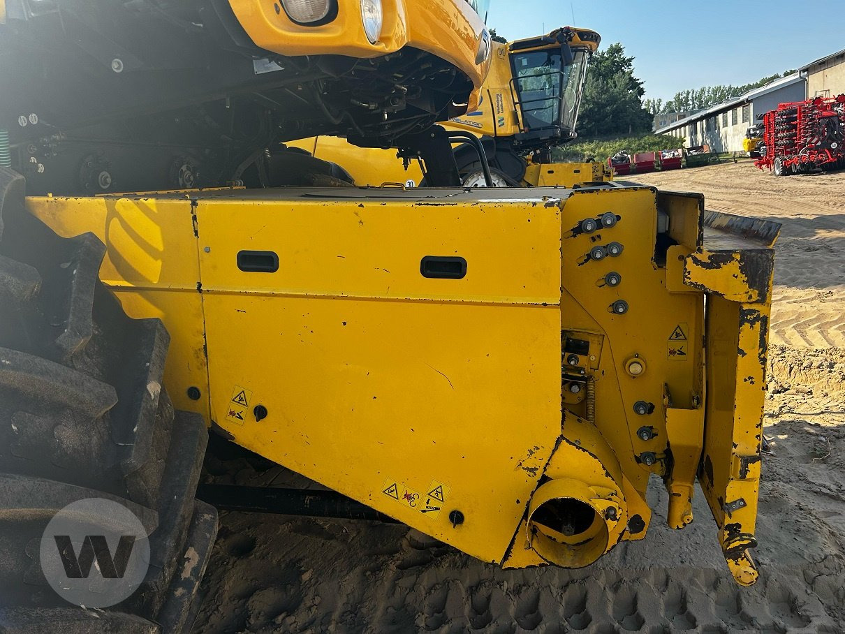 New Holland CR 9070 ELEV - جرار: صورة 5 New Holland CR 9070 ELEV - جرار: صورة 5