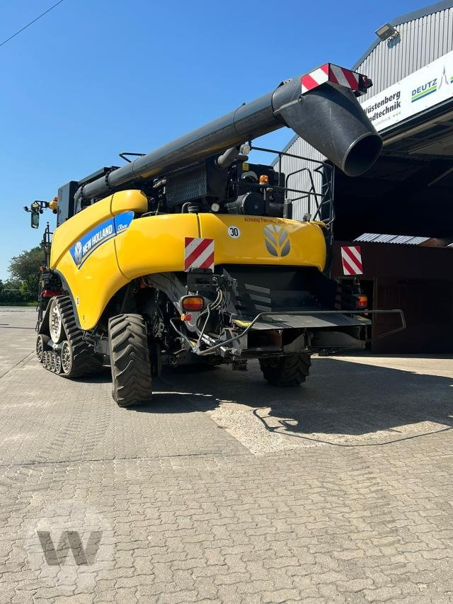 New Holland CR 9090 - حصادة موحَّدة: صورة 4 New Holland CR 9090 - حصادة موحَّدة: صورة 4