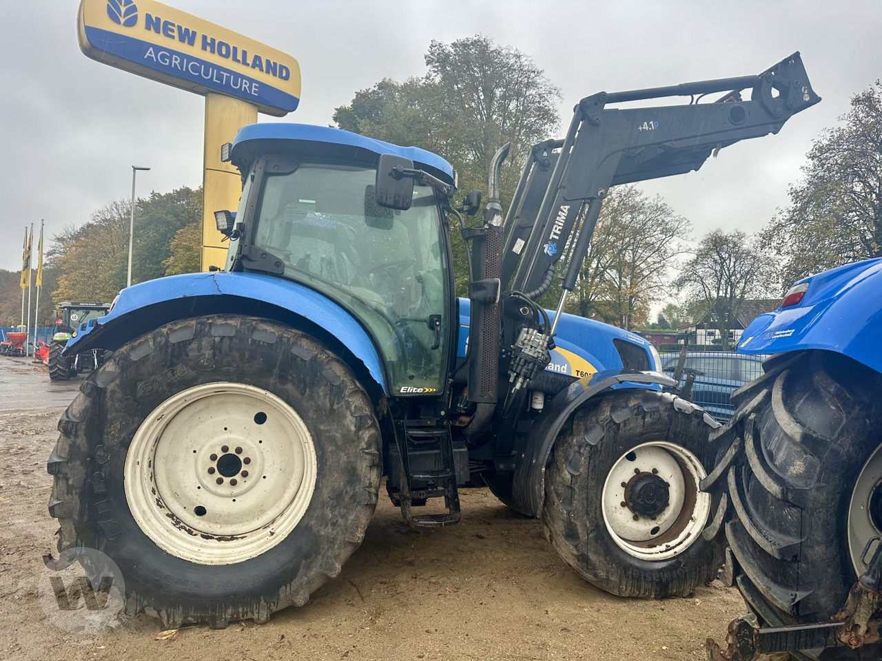 New Holland T 6070 - جرار: صورة 5 New Holland T 6070 - جرار: صورة 5