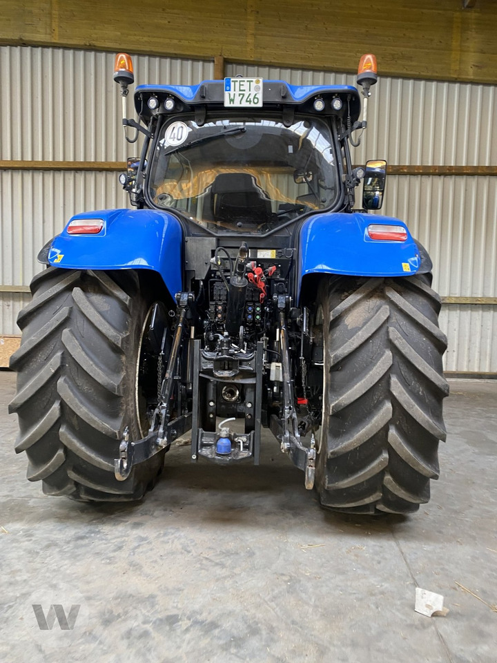 New Holland T 7.245 AC StageV - جرار: صورة 2 New Holland T 7.245 AC StageV - جرار: صورة 2