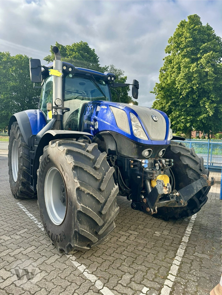 New Holland T 7.270 AC - جرار: صورة 2 New Holland T 7.270 AC - جرار: صورة 2