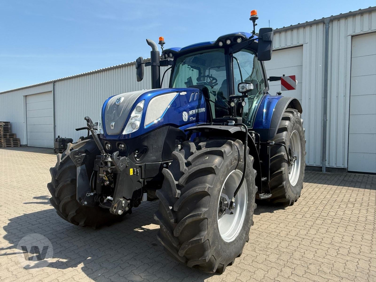 New Holland T 7.300 AC New Gen - جرار: صورة 1 New Holland T 7.300 AC New Gen - جرار: صورة 1