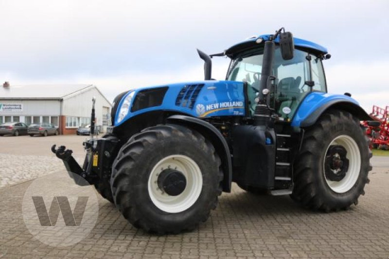 New Holland T 8.380 AC - جرار: صورة 1 New Holland T 8.380 AC - جرار: صورة 1
