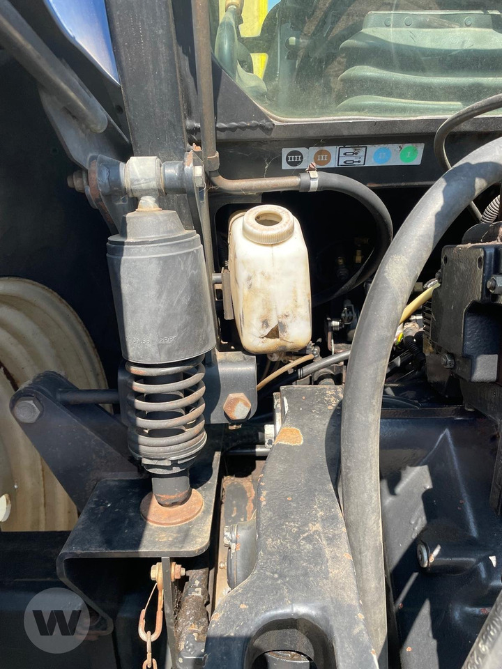 جرار New Holland TM 190: صورة 7 جرار New Holland TM 190: صورة 7