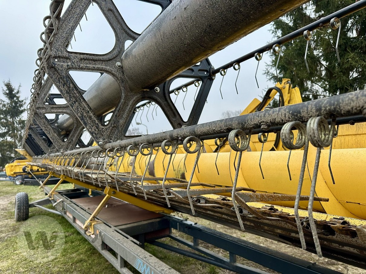 حصادة برأس ملحق New Holland VARIFEED 10,70 M: صورة 9 حصادة برأس ملحق New Holland VARIFEED 10,70 M: صورة 9
