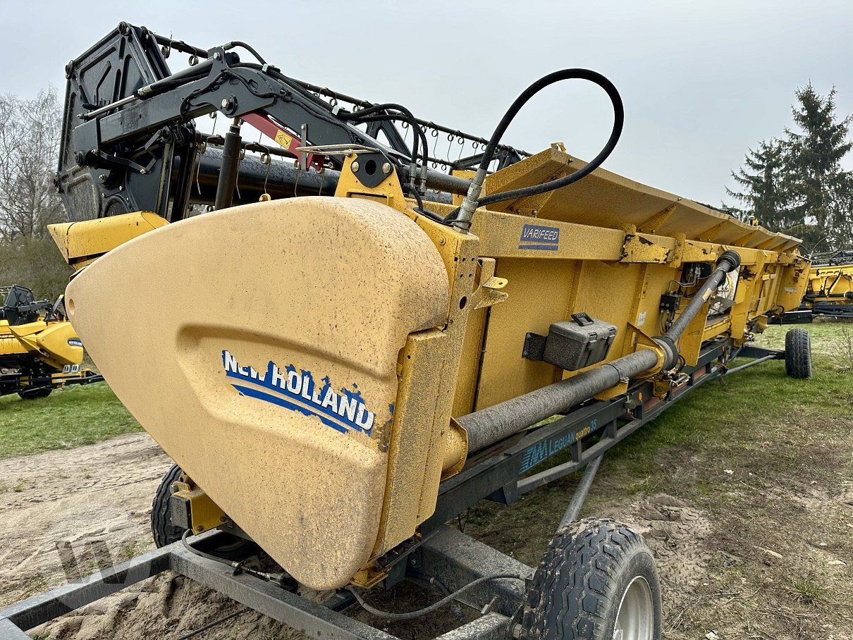حصادة برأس ملحق New Holland VARIFEED 10,70 M: صورة 13 حصادة برأس ملحق New Holland VARIFEED 10,70 M: صورة 13
