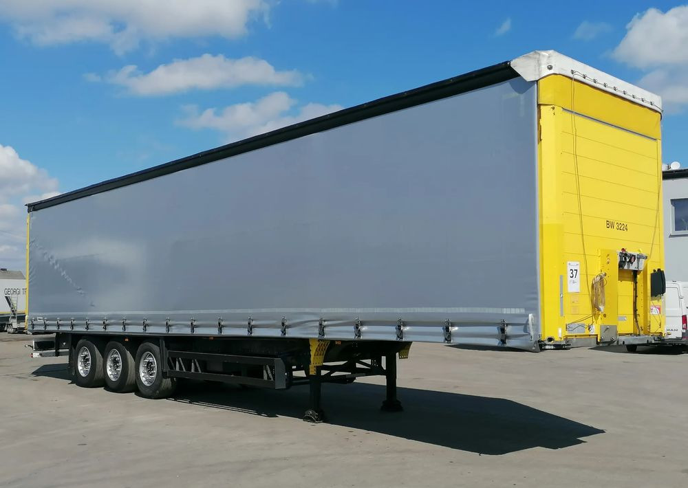 Schmitz Cargobull STANDARD FIRANKA- MOŻLIWY WYNAJEM - نصف مقطورة ستارة: صورة 3 Schmitz Cargobull STANDARD FIRANKA- MOŻLIWY WYNAJEM - نصف مقطورة ستارة: صورة 3