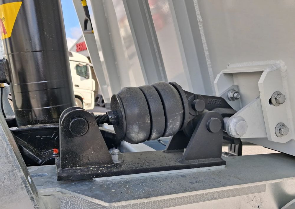 Zaslaw Aluminiowa skrzynia 28-33m3 - قلابة نصف مقطورة نصف مقطورة قلابة: صورة 5 Zaslaw Aluminiowa skrzynia 28-33m3 - قلابة نصف مقطورة نصف مقطورة قلابة: صورة 5