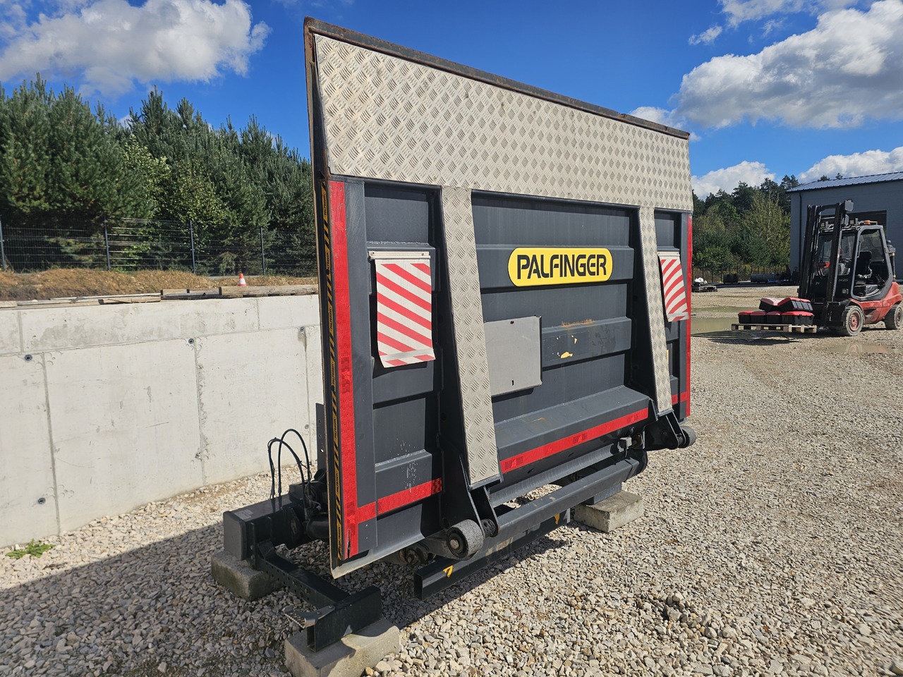 PALFINGER MBB C 2000 L / 2020 / 2000KG - رافعة هيدروليك خلفية: صورة 2 PALFINGER MBB C 2000 L / 2020 / 2000KG - رافعة هيدروليك خلفية: صورة 2