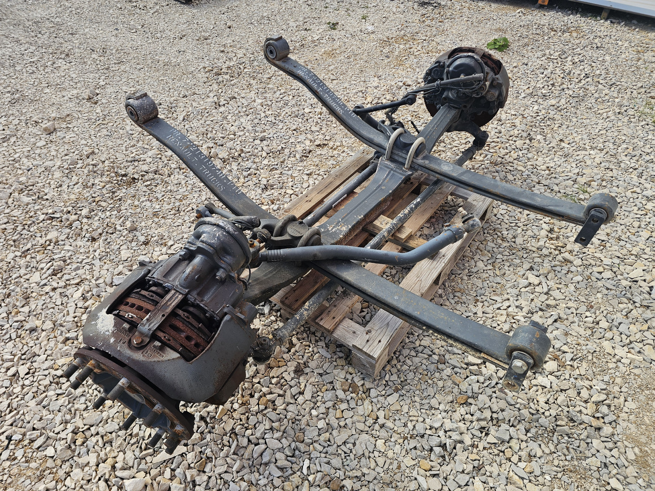 RENAULT RANGE T EURO 6 / COMPLETE FRONT AXLE - المحور الأمامي: صورة 5 RENAULT RANGE T EURO 6 / COMPLETE FRONT AXLE - المحور الأمامي: صورة 5