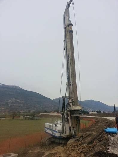 Soilmec SR30 - آلة تلقيم: صورة 1 Soilmec SR30 - آلة تلقيم: صورة 1
