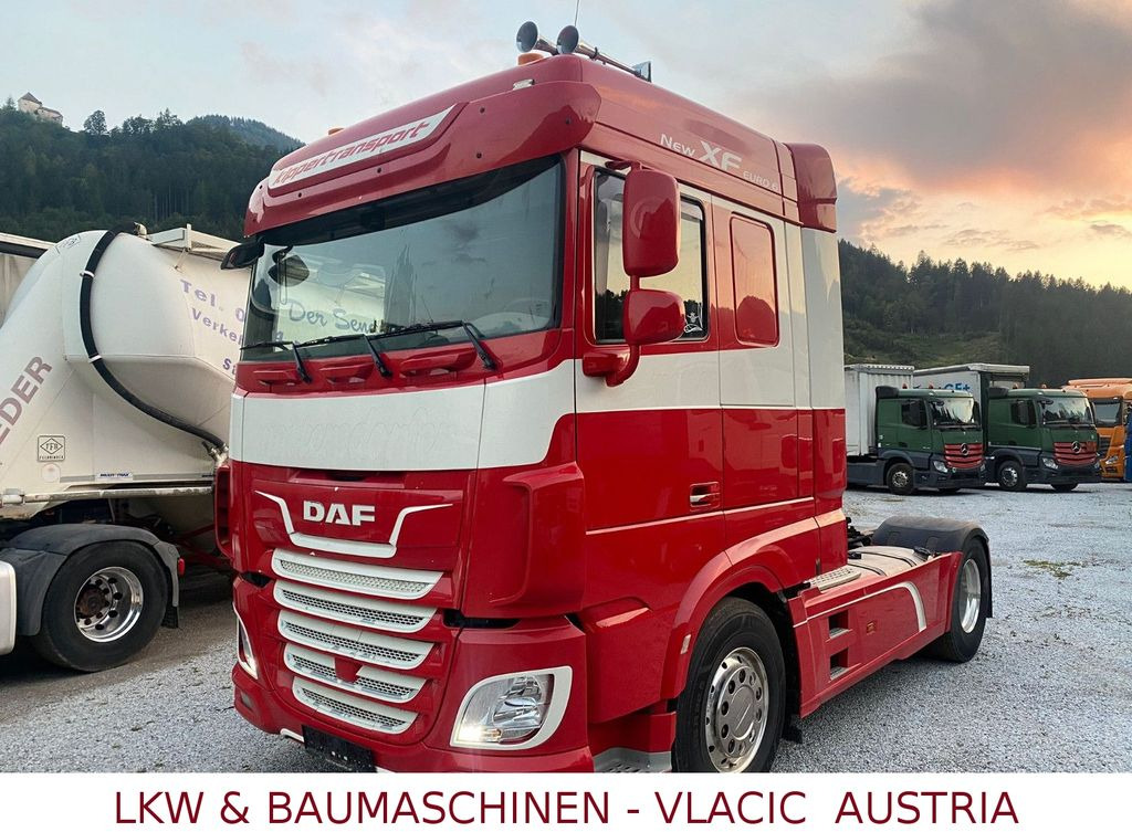 DAF XF480 / Retarder / SC /Nebenanrieb (Kipphydrlk.) DAF XF480 / Retarder / SC /Nebenanrieb (Kipphydrlk.) - وحدة جر: صورة 1 DAF XF480 / Retarder / SC /Nebenanrieb (Kipphydrlk.) DAF XF480 / Retarder / SC /Nebenanrieb (Kipphydrlk.) - وحدة جر: صورة 1