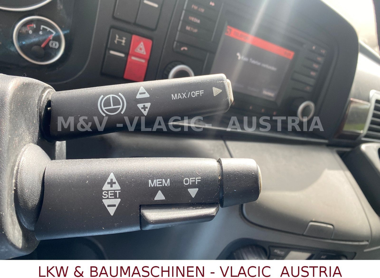 MAN 18.320 Kühlkoffer mit Fleischgehänge - شاحنة الفريزر: صورة 4 MAN 18.320 Kühlkoffer mit Fleischgehänge - شاحنة الفريزر: صورة 4