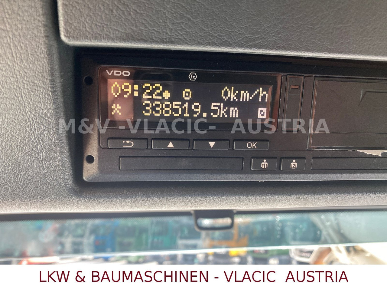 MAN 18.320 Kühlkoffer mit Fleischgehänge - شاحنة الفريزر: صورة 3 MAN 18.320 Kühlkoffer mit Fleischgehänge - شاحنة الفريزر: صورة 3
