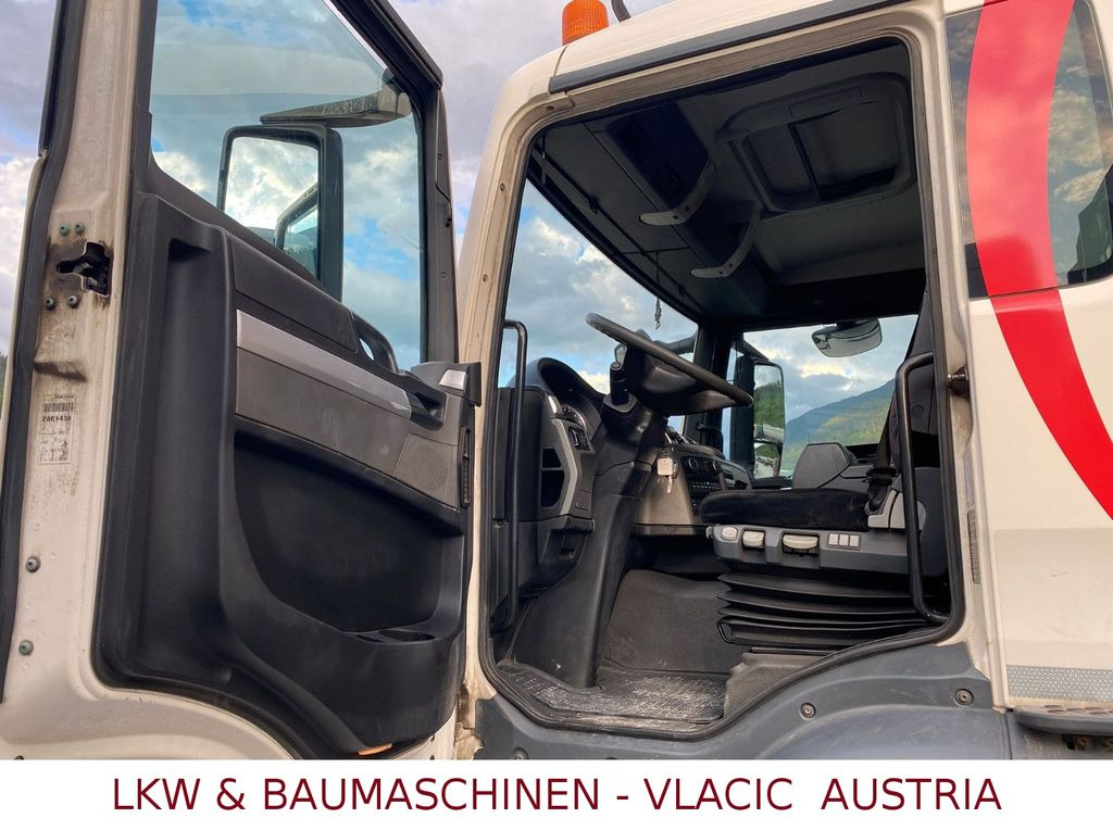 MAN TGS 33.440 (6x4) EEV Abrollkipper MAN TGS 33.440 (6x4) EEV Abrollkipper - شاحنة ذات خطاف: صورة 3 MAN TGS 33.440 (6x4) EEV Abrollkipper MAN TGS 33.440 (6x4) EEV Abrollkipper - شاحنة ذات خطاف: صورة 3