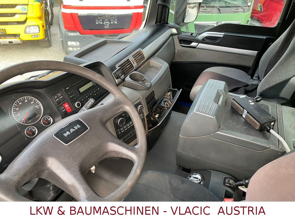 MAN TGS 33.440 (6x4) EEV Abrollkipper MAN TGS 33.440 (6x4) EEV Abrollkipper - شاحنة ذات خطاف: صورة 5 MAN TGS 33.440 (6x4) EEV Abrollkipper MAN TGS 33.440 (6x4) EEV Abrollkipper - شاحنة ذات خطاف: صورة 5