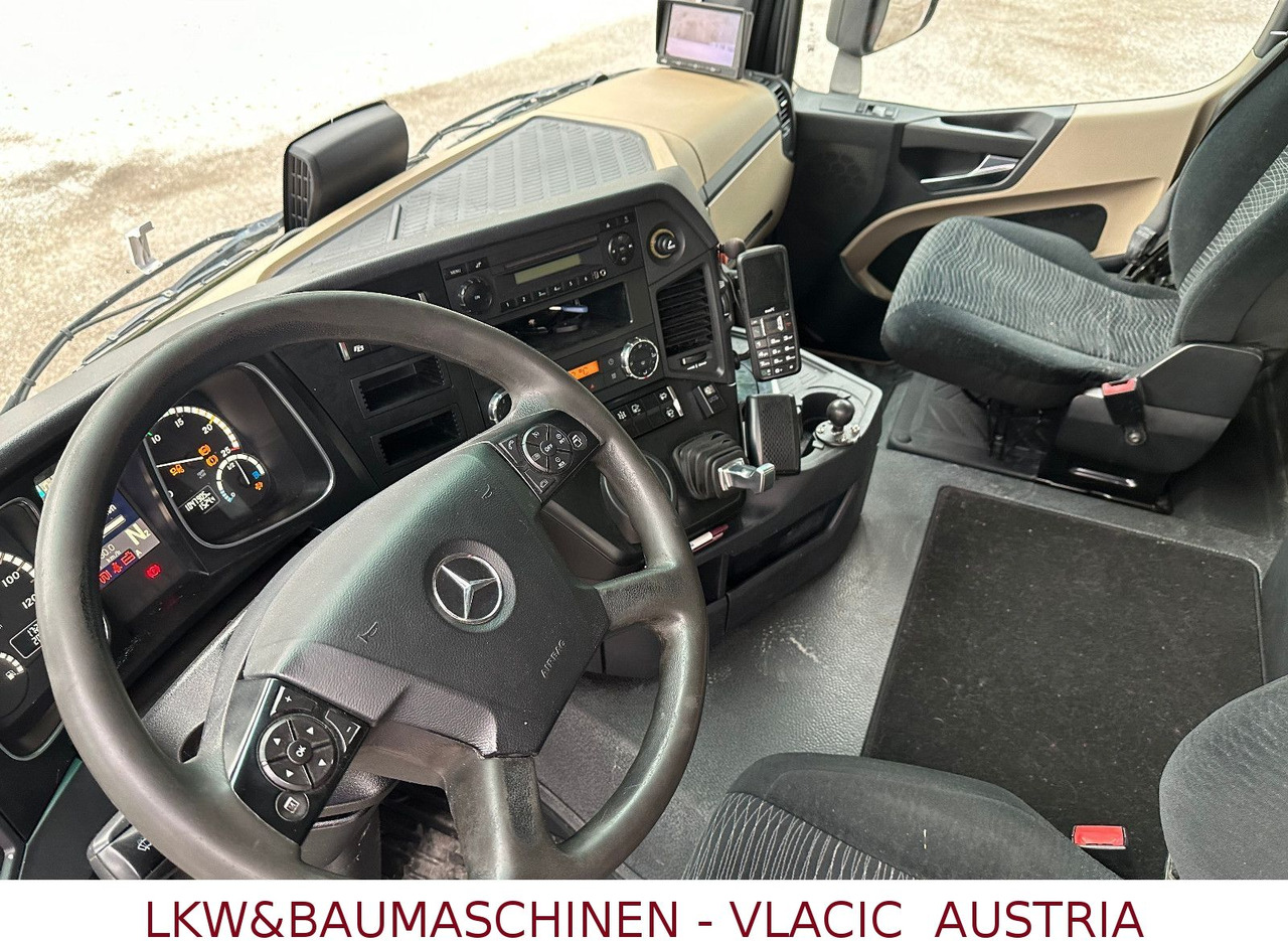 Mercedes-Benz Actros 1840 ADR - وحدة جر: صورة 4 Mercedes-Benz Actros 1840 ADR - وحدة جر: صورة 4