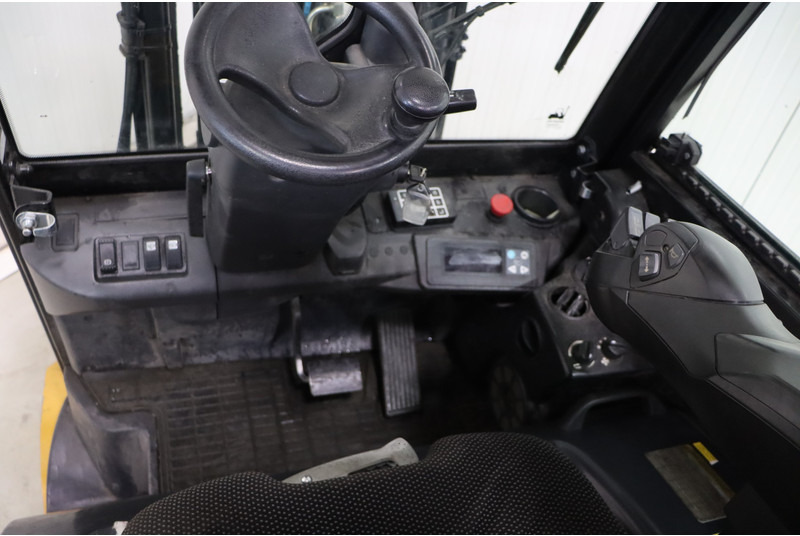 Caterpillar EP16CPNT - رافعة شوكية كهربائية: صورة 2 Caterpillar EP16CPNT - رافعة شوكية كهربائية: صورة 2