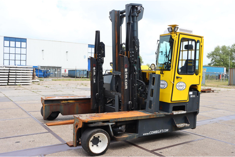 Combilift C12000 - محمل جانبي - رافعة شوكية ذات شحن جانبي: صورة 4 Combilift C12000 - محمل جانبي - رافعة شوكية ذات شحن جانبي: صورة 4