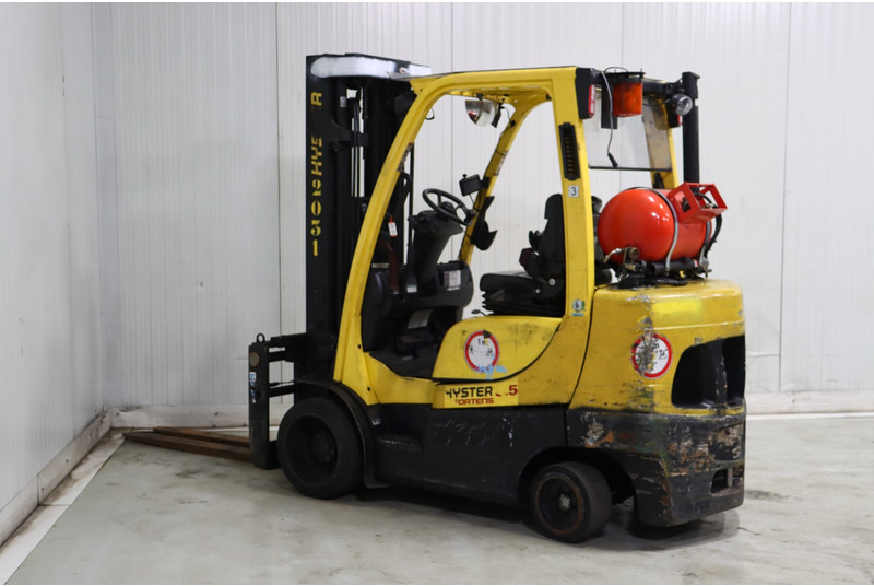 Hyster S3.0FT - رافعة شوكية تعمل بالغاز: صورة 5 Hyster S3.0FT - رافعة شوكية تعمل بالغاز: صورة 5
