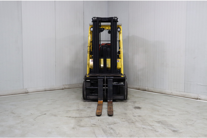 Hyster S3.0FT - رافعة شوكية تعمل بالغاز: صورة 3 Hyster S3.0FT - رافعة شوكية تعمل بالغاز: صورة 3