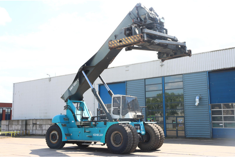 KONECRANES 4527CB5 - مناولة الحاوية: صورة 1 KONECRANES 4527CB5 - مناولة الحاوية: صورة 1