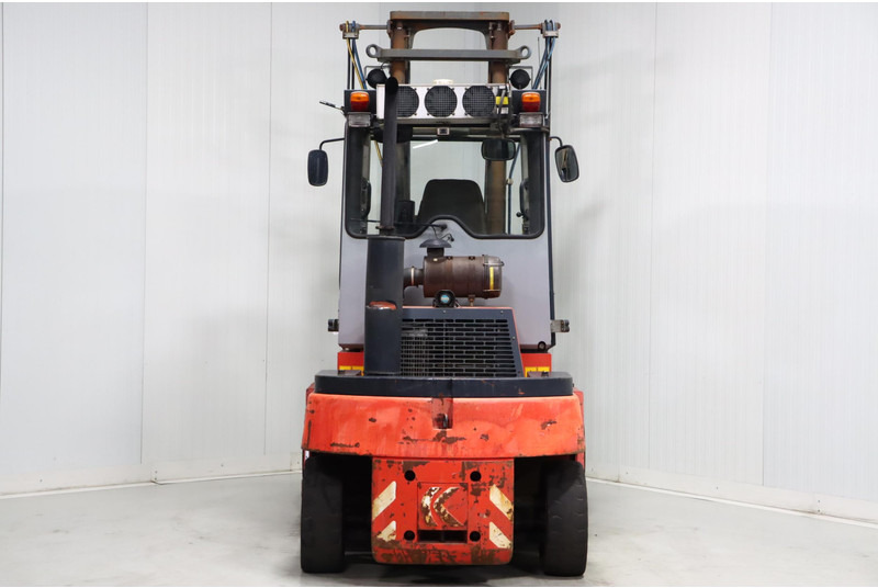 Kalmar DCD70-6 - رافعة شوكية ديزل: صورة 5 Kalmar DCD70-6 - رافعة شوكية ديزل: صورة 5