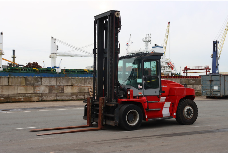 Kalmar DCE120-6 - رافعة شوكية ديزل: صورة 4 Kalmar DCE120-6 - رافعة شوكية ديزل: صورة 4