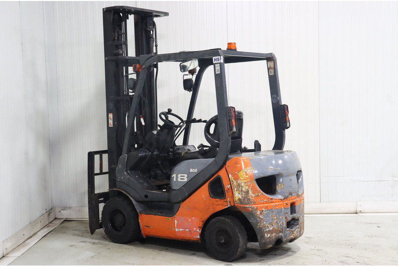 Komatsu FD18T-20 - رافعة شوكية ديزل: صورة 5 Komatsu FD18T-20 - رافعة شوكية ديزل: صورة 5