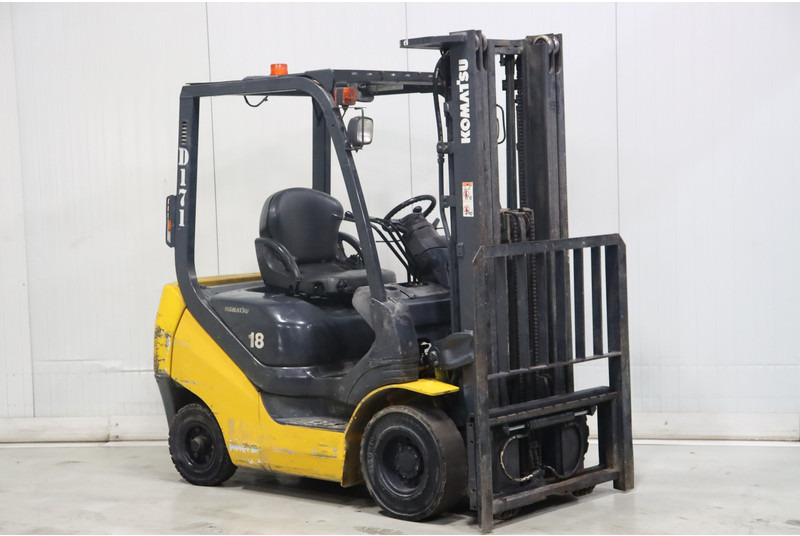 Komatsu FD18T-20 - رافعة شوكية ديزل: صورة 1 Komatsu FD18T-20 - رافعة شوكية ديزل: صورة 1