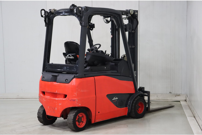 Linde E18PH-02 - رافعة شوكية كهربائية: صورة 5 Linde E18PH-02 - رافعة شوكية كهربائية: صورة 5