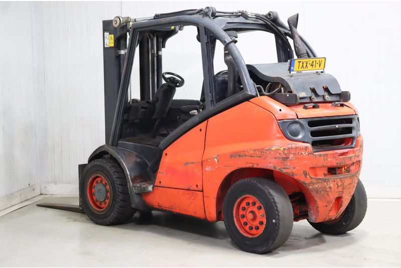 Linde H45T - رافعة شوكية تعمل بالغاز: صورة 4 Linde H45T - رافعة شوكية تعمل بالغاز: صورة 4