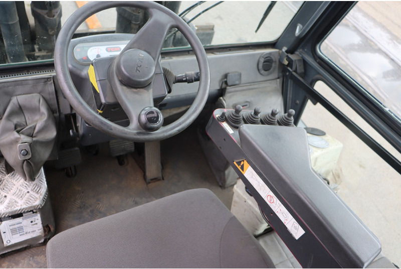 TCM FD80-2 - رافعة شوكية ديزل: صورة 2 TCM FD80-2 - رافعة شوكية ديزل: صورة 2